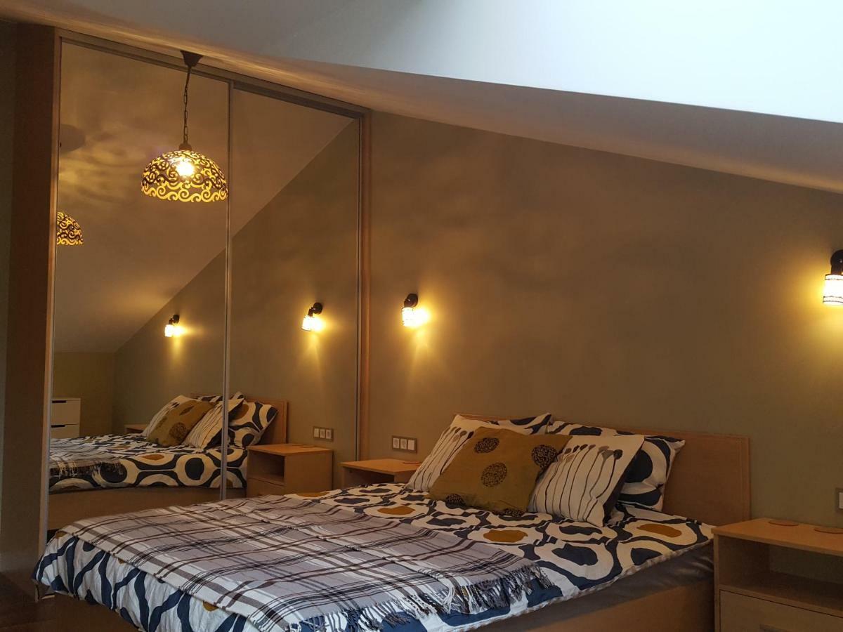 וילנה City Dawn Gate Apartment מראה חיצוני תמונה